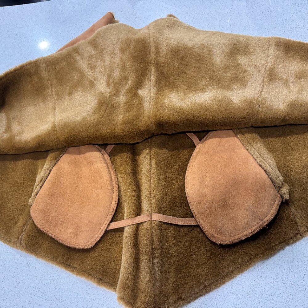 UGG Suede/Fur Poncho Cape Shawl Size S/M - Picture 5 of 8